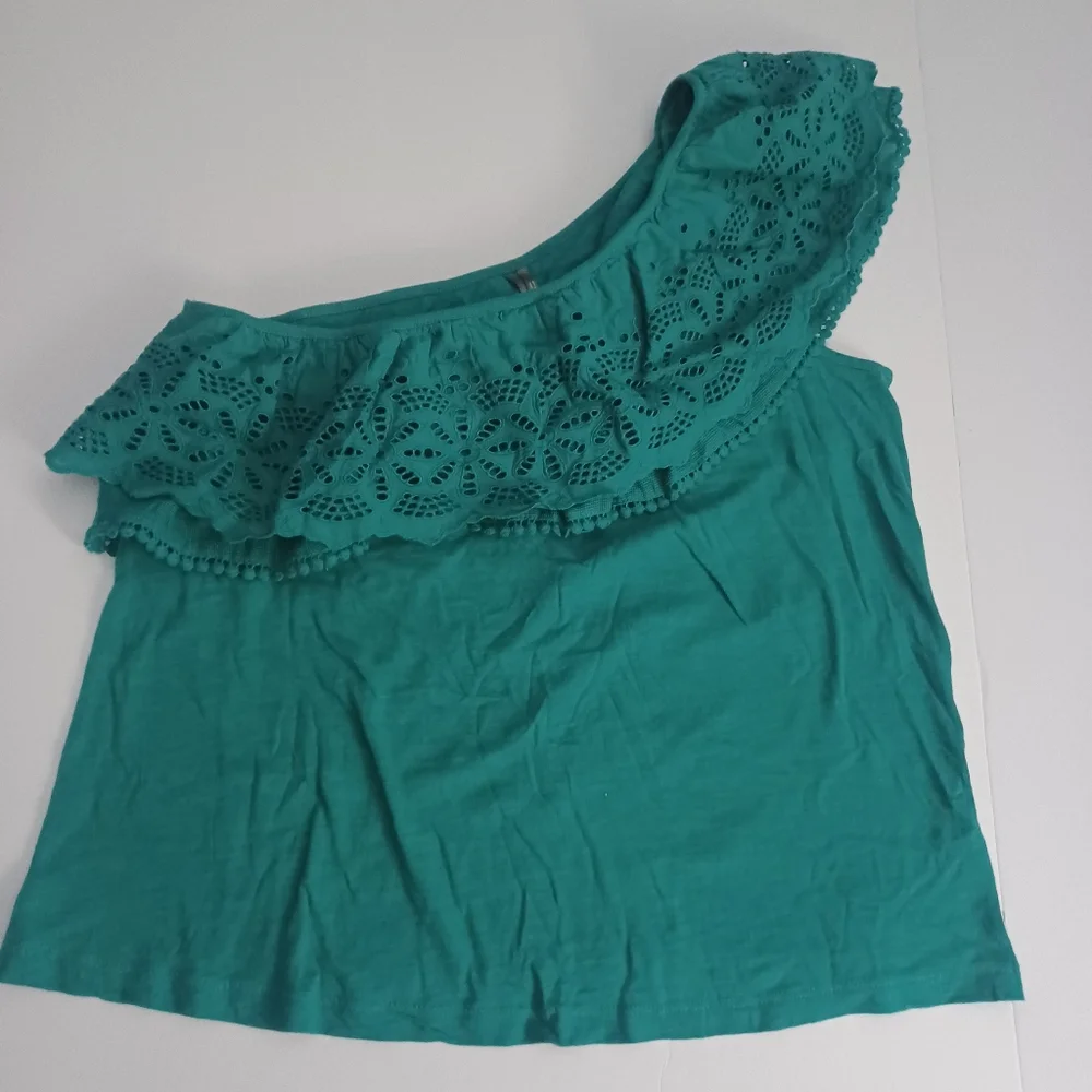 By Anthropolgie Lace Trim Blouse Sz M